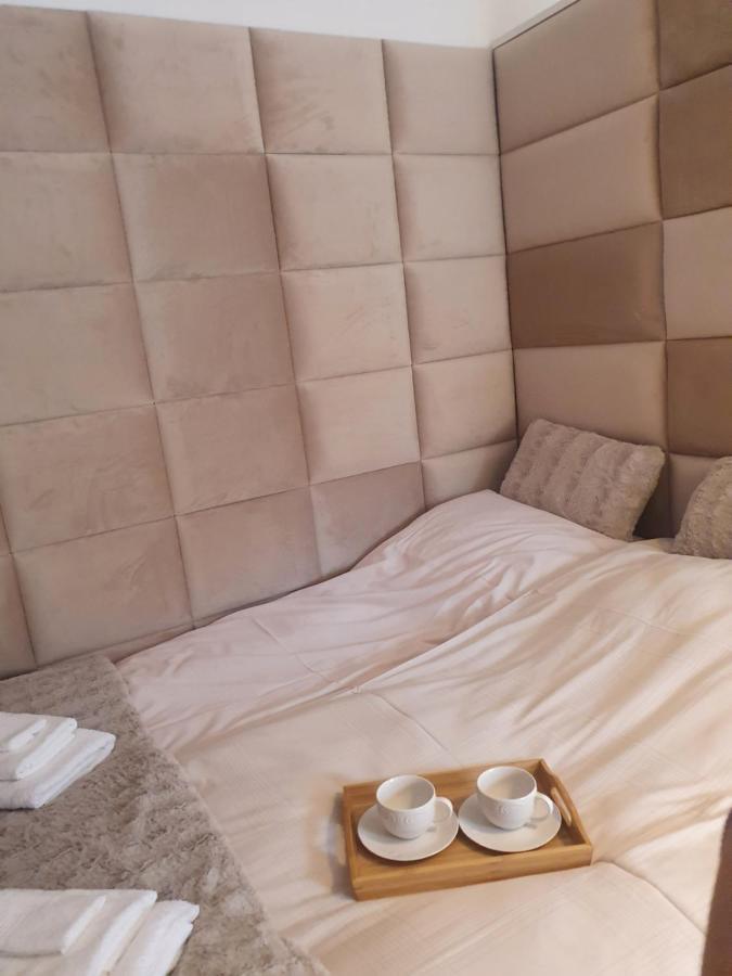 Apartament Beige Z Ogrodkiem Dziwnowek Luaran gambar